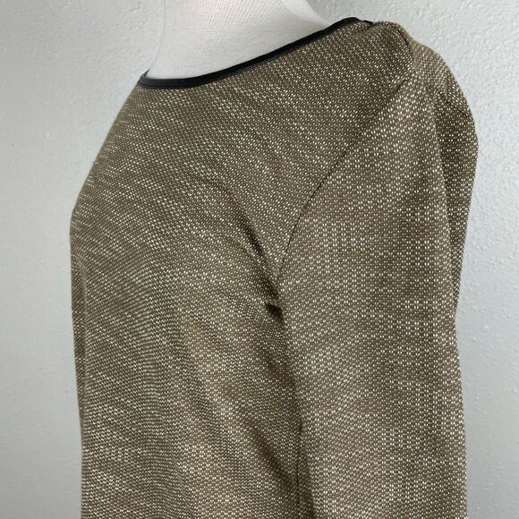 NWT Passports Long Sleeve Top Size L - Picture 4 of 9